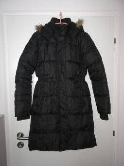 Prodám dívčí zimní kabáty - 2 ks.