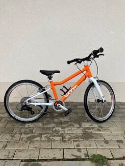 Woom 4 se stojánkem