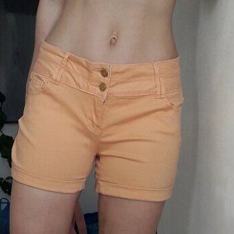 Flame dámské kraťasy vel M jako nové meruňkové Látkové