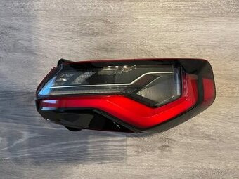 Levé zadní světlo bmw m2 g87 g42