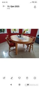 Kulatý jídelní stůl Ikea