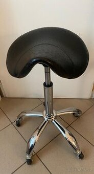 Kadeřnická/kosmetická taburetka hydraulická