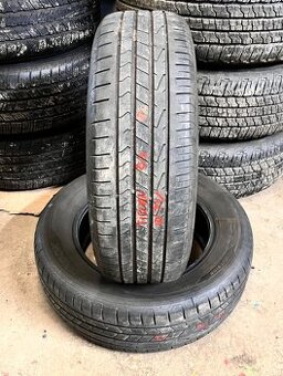 2ks . 215/65 R17 letní Hankook - DOT 2023