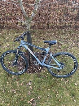 Canyon Nerve AL F8,celoodpružené vel. M