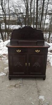 Starožitná komoda s nástavcem