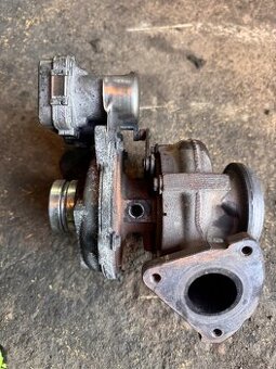 Mercedes w212 E200 BLUETEC 100kw om651 TURBO