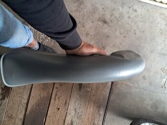 Jawa  parez 555 predni blatnik