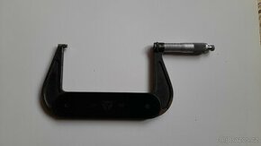 Mikrometr třmenový