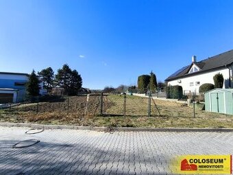 Moravany, pozemky pro bydlení, 855 m2, sítě - pozemek