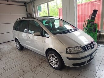 SEAT Alhambra KIDS 2,0i/85 kW hezký stav ,málo Km , nová TK