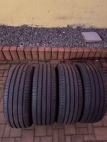 Citroen letní Pneu 205/55R17 95V MICHELIN Primacy4