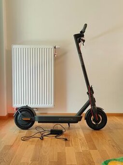 Xiaomi Scooter 4Pro 2nd Gen nová elektrokoloběžka až 35 km