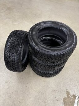 Zimní pneu 225/60 R15 vzorek 7mm