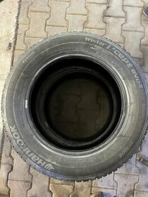 Pneu 215/60/16