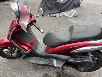Piaggio Beverly 300