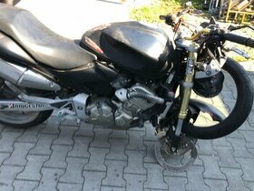 Motonadily honda cb600 f hornet 06 bourana