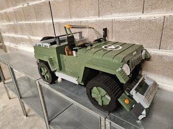 Velký Jeep Wrangler - COBI