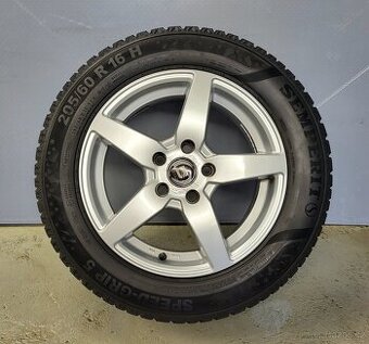 Alu kola 5x112 16" zánovní zimní pneu 7,5-8mm