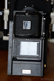 Posuvny rollfilm zada TOYO-VIEW Quick Roll Slider