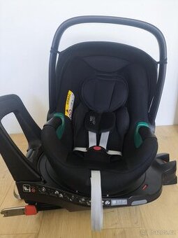 Britax Romer Baby Safe 3 i-Size Autosedačka 0-13kg + Základn