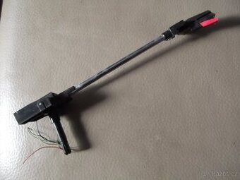 Přenoskove raminko včetně vložky a hrotu. (Gramofon)