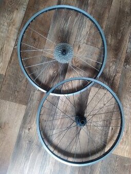 Zapletená kola Veltec Wheels, Sunrims Rhyno Lite 26"