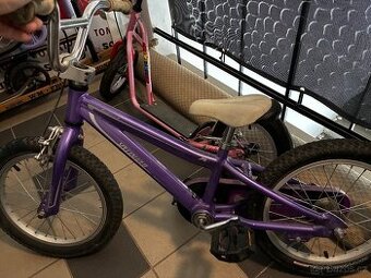 Specialized 16” hotrock