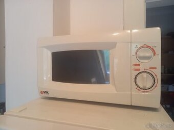 Mikrovlnná trouba VOX Electronics MWH-M22 – plně funkční, Pr