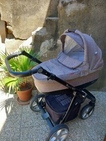 Prodam 2v1 kocarek Espiro Next 09