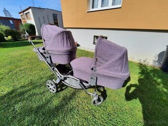 Kočárek pro dvojčata