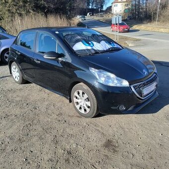 Peugeot 208, KRÁSNÝ,60TKM,1MAJ54L,SERVISKA