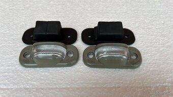 Audi 80 cabrio, coupe- Osvětlení SPZ (kryt)