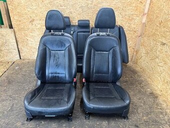 KOŽENÝ INTERIÉR HYUNDAI I40 KOMBI