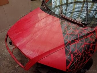 Kapota na Škoda Octavia 2