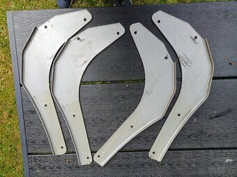 Prodám držadla opěradel předního sedadla Wartburg 353