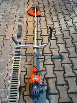 Křovinořez, je třeba opravit startér , rachotí