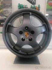 19" kola Porsche