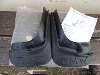 BMW E39, nové original zadní zástěrky, nepoužité