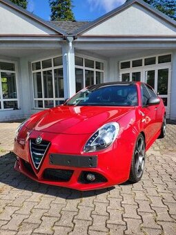 Alfa Romeo Giulietta Quadrifoglio Verde