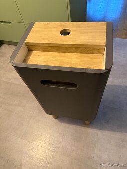 Nová koupelnová skříňka Vitra Sento