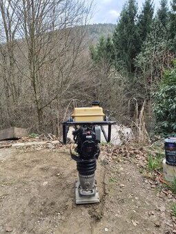 Prodám vibrační pěch Dynapac