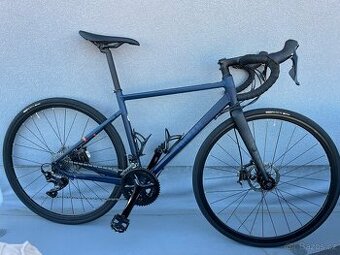 Silniční kolo, Triban RC 520