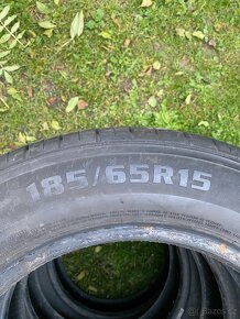 Letní pneu 185/65 R15 cena za vše