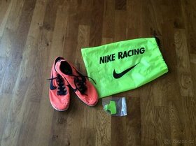 Tretry Nike Zoom Rival Distance vel. 44
