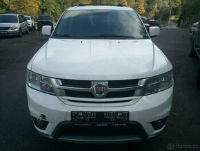 Fiat freemont 2.0jtd 125kw 4x4 //Náhradní díly -