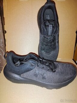 Tenisky Under Armour 46,5