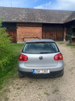 Prodám golfa 5 nová STK do 27