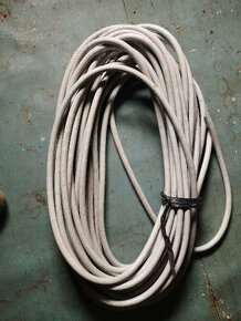 Stiněny 12 parovy kabel