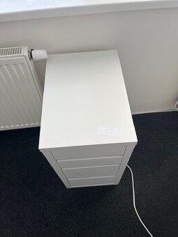 Kancelářská skříňka se 4 zásuvkami - pol. č. 17