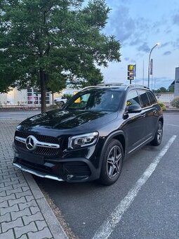 Mercedes-Benz GLB 220d 140kw AMG line,2021,Alcantara